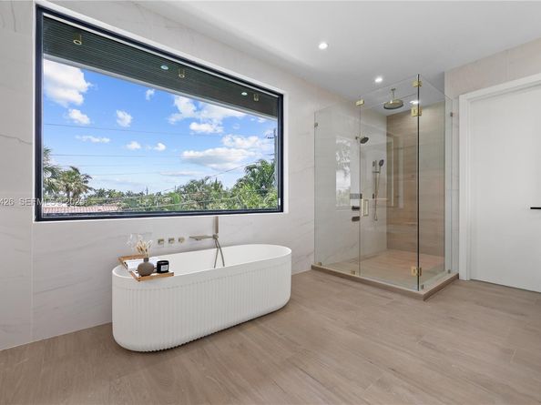 255 Capri Ave, Lauderdale By The Sea FL 33308