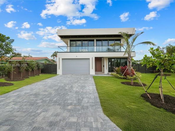 255 Capri Ave, Lauderdale By The Sea FL 33308