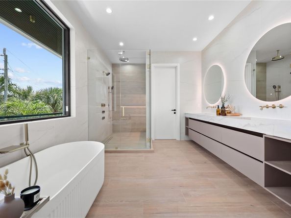 255 Capri Ave, Lauderdale By The Sea FL 33308