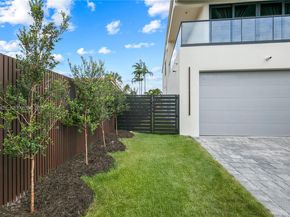 255 Capri Ave, Lauderdale By The Sea FL 33308