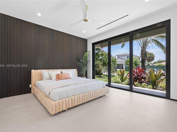 255 Capri Ave, Lauderdale By The Sea FL 33308