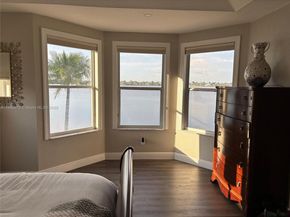 18265 NW 12th St, Pembroke Pines FL 33029