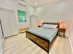 6241 NW Miami Pl, Miami FL 33150