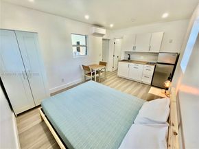 6241 NW Miami Pl, Miami FL 33150