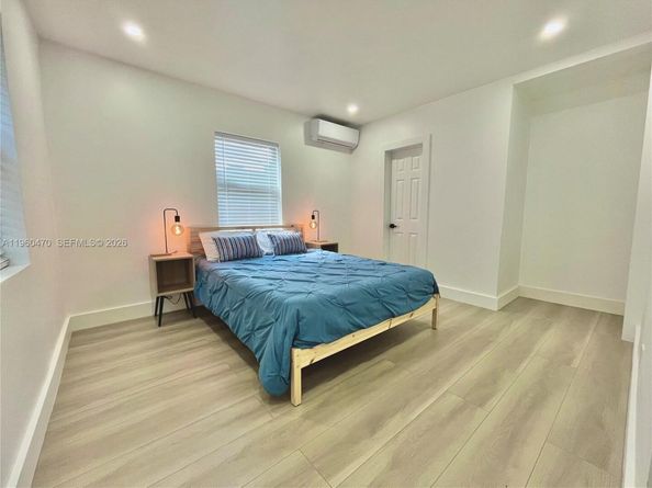 6241 NW Miami Pl, Miami FL 33150