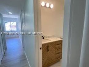 241 Wimbledon Lake Dr 241, Plantation FL 33324