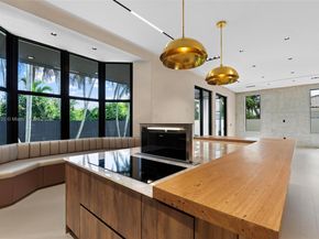 7755 SW 85th Ct, Miami FL 33143
