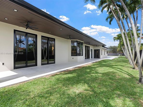 7755 SW 85th Ct, Miami FL 33143