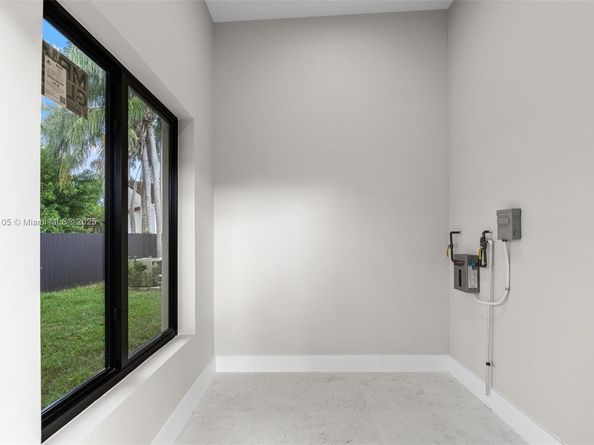 7755 SW 85th Ct, Miami FL 33143