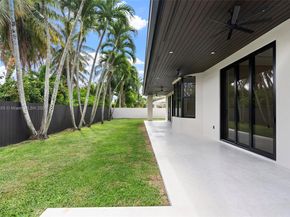 7755 SW 85th Ct, Miami FL 33143