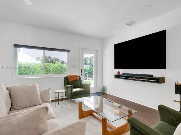 10070 N Miami Ave, Miami Shores FL 33150