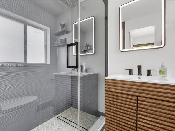 10070 N Miami Ave, Miami Shores FL 33150