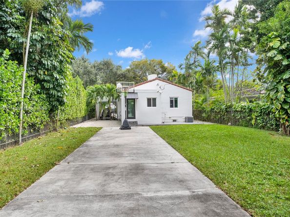 10070 N Miami Ave, Miami Shores FL 33150