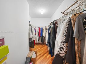 1443 SW 161st Ave, Pembroke Pines FL 33027