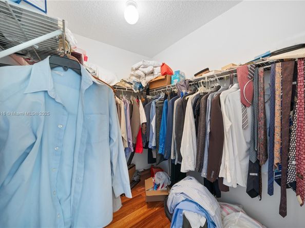 1443 SW 161st Ave, Pembroke Pines FL 33027