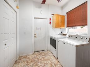 1443 SW 161st Ave, Pembroke Pines FL 33027