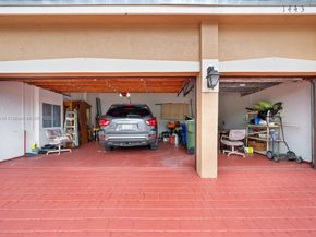 1443 SW 161st Ave, Pembroke Pines FL 33027