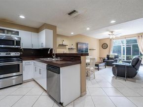 1528 Veracruz Ln 43, Weston FL 33327