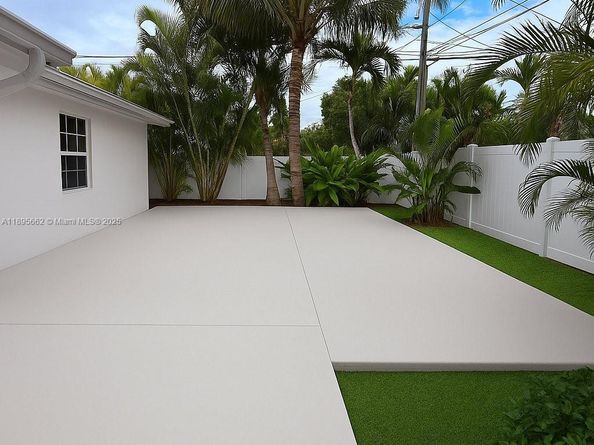 9510 SW 45th St, Miami FL 33165