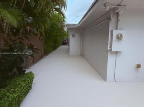 9510 SW 45th St, Miami FL 33165
