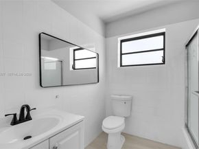 4485 E 8th Ave, Hialeah FL 33013