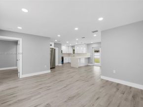 1011 NE 196th St, Miami FL 33179