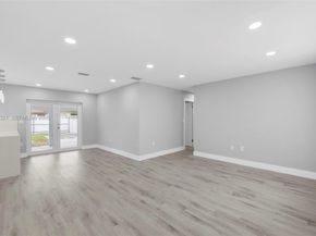 1011 NE 196th St, Miami FL 33179