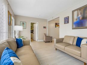 15245 SW 298th Ter, Homestead FL 33033