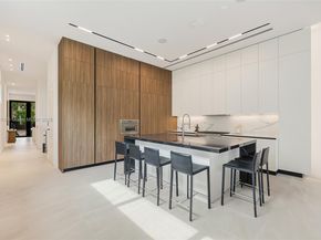 2824 Coconut Ave 2824, Miami FL 33133