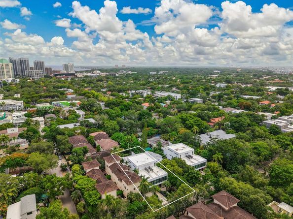 2824 Coconut Ave 2824, Miami FL 33133