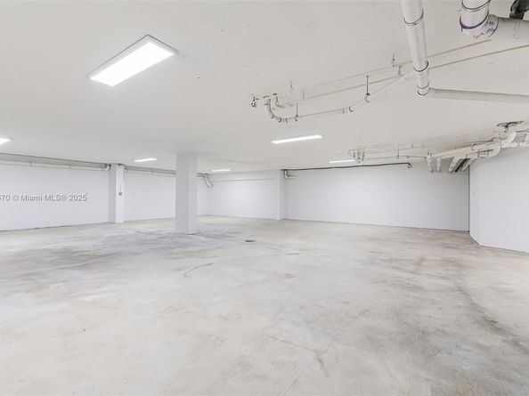 2824 Coconut Ave 2824, Miami FL 33133