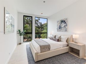 2824 Coconut Ave 2824, Miami FL 33133