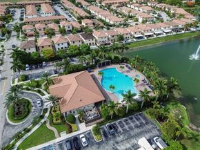 3574 W 88th Ter, Hialeah FL 33018