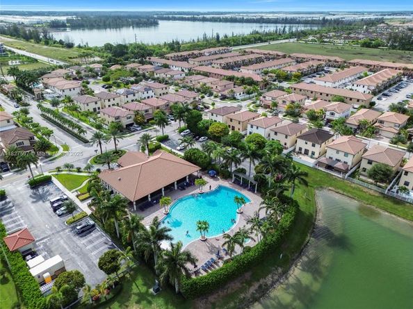 3574 W 88th Ter, Hialeah FL 33018