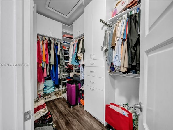 3574 W 88th Ter, Hialeah FL 33018