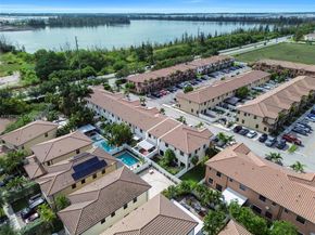 3574 W 88th Ter, Hialeah FL 33018