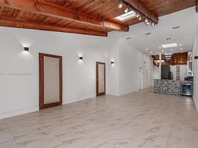 2621 S Parkview Dr, Hallandale Beach FL 33009