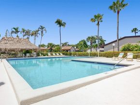 2621 S Parkview Dr, Hallandale Beach FL 33009