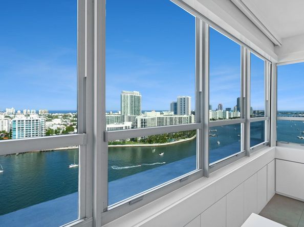 11 Island Ave PH2, Miami Beach FL 33139