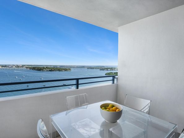 11 Island Ave PH2, Miami Beach FL 33139