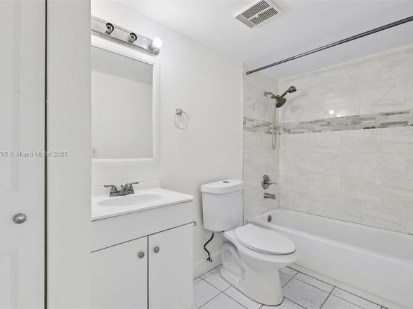 7407 SW 152nd Ave 4103, Miami FL 33193