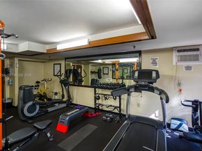 671 NE 195th St 111E, Miami FL 33179