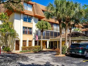 671 NE 195th St 111E, Miami FL 33179