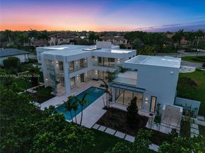 3280 Lake Ridge Lane, Weston FL 33332