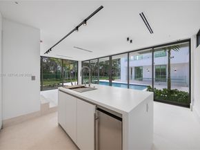 3280 Lake Ridge Lane, Weston FL 33332