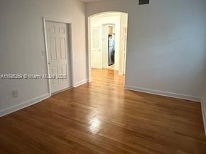 1561 Lenox Ave 11, Miami Beach FL 33139