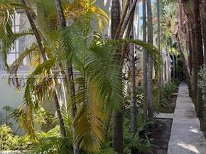 1561 Lenox Ave 11, Miami Beach FL 33139