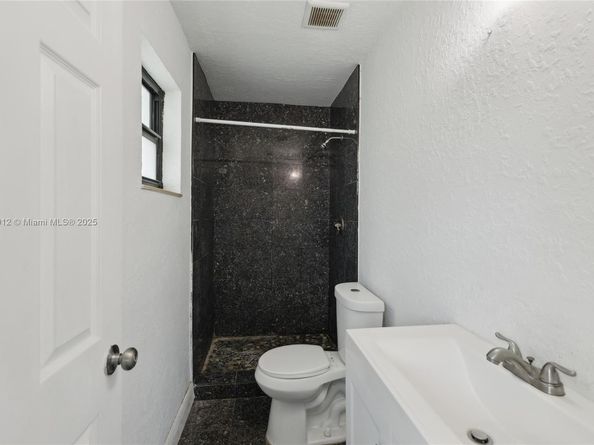 4260 NW 172nd Dr, Miami Gardens FL 33055