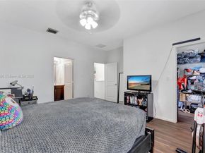 4029 NW 11th St, Lauderhill FL 33313