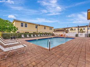 4029 NW 11th St, Lauderhill FL 33313